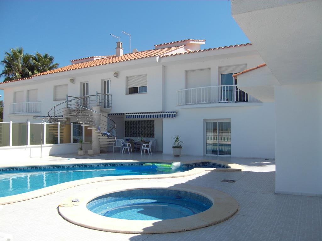 Apartment Los Eucaliptus L'Eucaliptus Екстер'єр фото