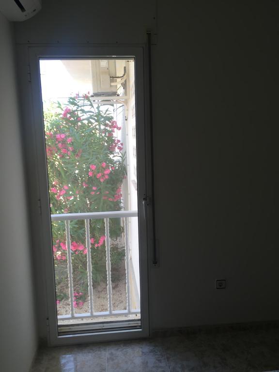 Apartment Los Eucaliptus L'Eucaliptus Екстер'єр фото
