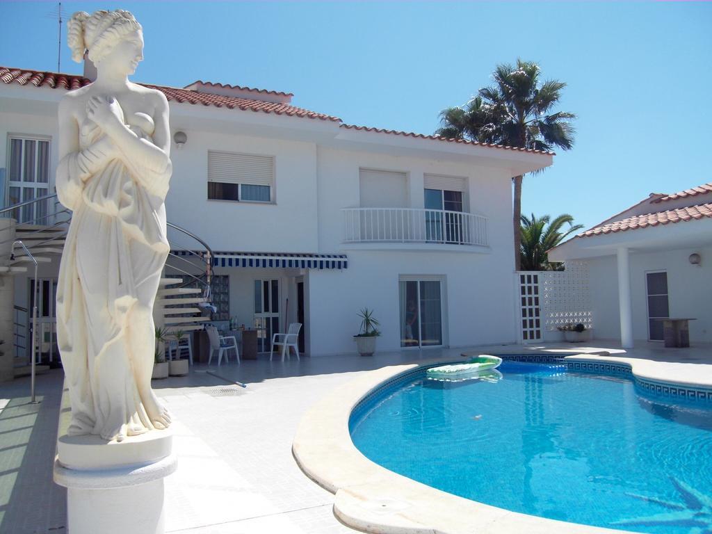 Apartment Los Eucaliptus L'Eucaliptus Екстер'єр фото